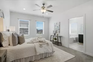 3411 W Blue Crane Dr, Clinton, UT 84015 - Photo 17