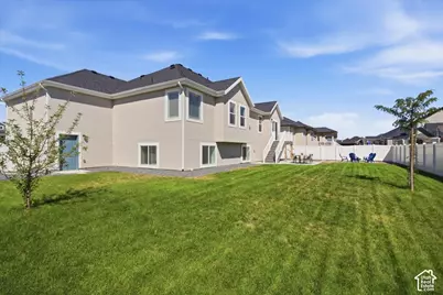3411 W Blue Crane Dr, Clinton, UT 84015 - Photo 35