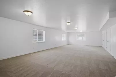 3411 W Blue Crane Dr, Clinton, UT 84015 - Photo 27