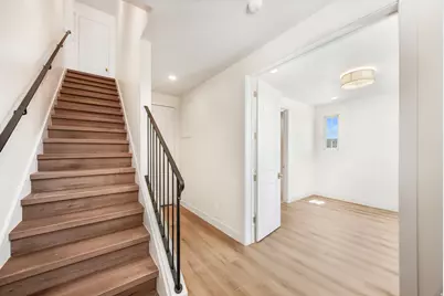 720 W Vista Sur Ln #16, Saint George, UT 84790 - Photo 5