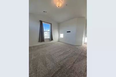 938 W Coral Charm Way N #302, Saratoga Springs, UT 84045 - Photo 7