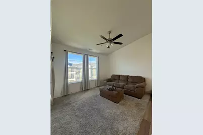 938 W Coral Charm Way N #302, Saratoga Springs, UT 84045 - Photo 5
