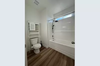 938 W Coral Charm Way N #302, Saratoga Springs, UT 84045 - Photo 9