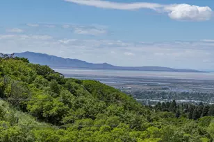 1776 S Temple Ct E, Bountiful, UT 84010 - Photo 9