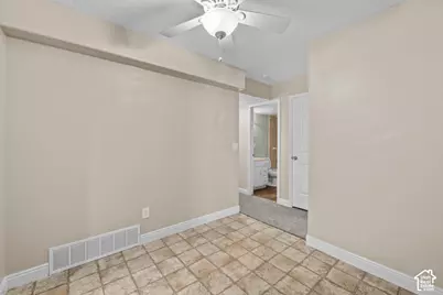 325 E 2550 N #21, North Ogden, UT 84414 - Photo 9