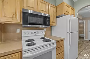 325 E 2550 N, North Ogden, UT 84414 - Photo 3
