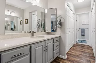 2424 E 4430 S, Holladay, UT 84124 - Photo 17