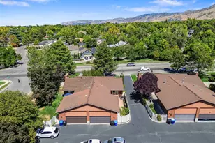 2424 E 4430 S, Holladay, UT 84124 - Photo 37