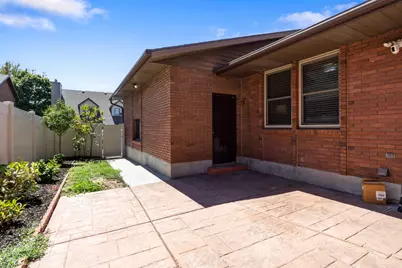 2424 E 4430 S, Holladay, UT 84124 - Photo 13