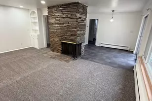 1870 E Cresthill S, Holladay, UT 84117 - Photo 7