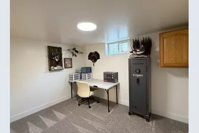 4629 S 200 W, Washington Terrace, UT 84405 - Photo 19