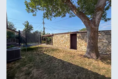 4629 S 200 W, Washington Terrace, UT 84405 - Photo 27