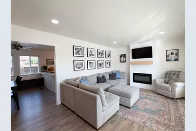 4629 S 200 W, Washington Terrace, UT 84405 - Photo 3