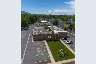 1800 E 5600 S, Holladay, UT 84121 - Photo 11