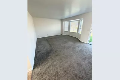 9571 S David St E #UPSTR, Sandy, UT 84070 - Photo 7