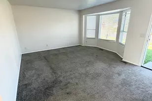 9571 S David St E, Sandy, UT 84070 - Photo 7