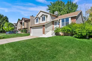 121 N 400 W, Clearfield, UT 84015 - Photo 25