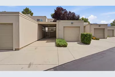 5647 S Park Pl E, Holladay, UT 84121 - Photo 29