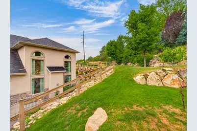 3976 N 350 W, Pleasant View, UT 84414 - Photo 9