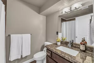 4076 S Olivia View Ln, Salt Lake City, UT 84107 - Photo 33