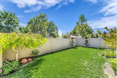 4076 S Olivia View Ln, Salt Lake City, UT 84107 - Photo 41