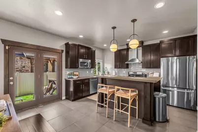 4076 S Olivia View Ln, Salt Lake City, UT 84107 - Photo 9