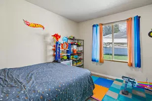 1317 W 2340 N, Clinton, UT 84015 - Photo 29