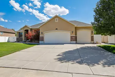 1317 W 2340 N, Clinton, UT 84015 - Photo 3