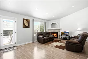 7226 W Silhouette Ln S, West Valley, UT 84081 - Photo 3