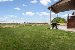 1768 S 3720 W, Syracuse, UT 84075 - Photo 35