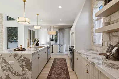 8554 S Lynwood St, Sandy, UT 84070 - Photo 15