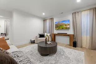 8554 S Lynwood St, Sandy, UT 84070 - Photo 71