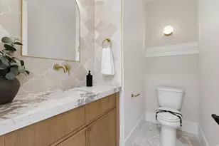 8554 S Lynwood St, Sandy, UT 84070 - Photo 7