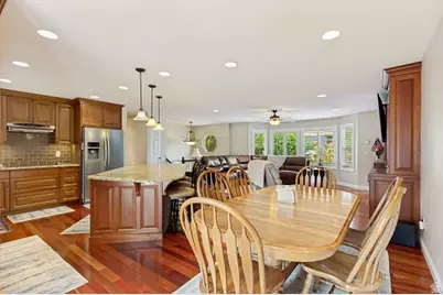 1737 E Sunrise Meadow Dr S, Sandy, UT 84093 - Photo 19