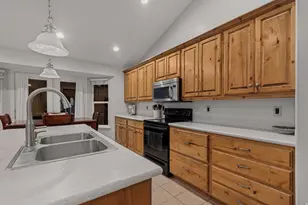 918 W 1420 S, Payson, UT 84651 - Photo 9