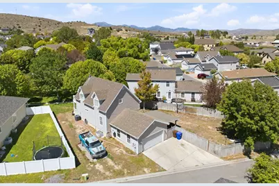 2951 E Ash Point N, Eagle Mountain, UT 84005 - Photo 39