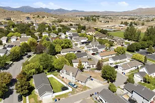 2951 E Ash Point N, Eagle Mountain, UT 84005 - Photo 43