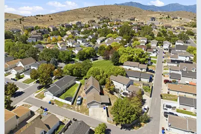 2951 E Ash Point N, Eagle Mountain, UT 84005 - Photo 45