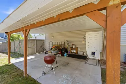 2951 E Ash Point N, Eagle Mountain, UT 84005 - Photo 31