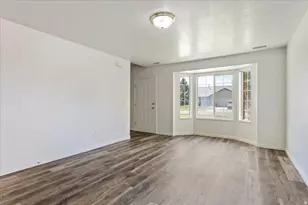 168 E Southwell St, Ogden, UT 84404 - Photo 15
