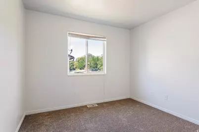 168 E Southwell St, Ogden, UT 84404 - Photo 5