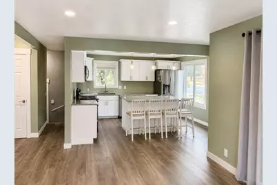 658 Patterson St, Ogden, UT 84403 - Photo 3