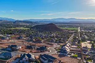 2059 S Pony W, Washington, UT 84780 - Photo 45