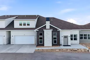 1477 N Saratoga View Ln, Saratoga Springs, UT 84045 - Photo 1