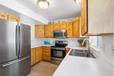 732 N 200 E, Springville, UT 84663 - Photo 15