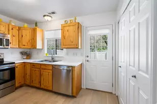 732 N 200 E, Springville, UT 84663 - Photo 13