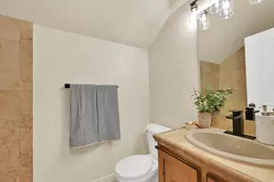 15596 S Broken Arrow Dr W, Bluffdale, UT 84065 - Photo 37