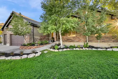 15596 S Broken Arrow Dr W, Bluffdale, UT 84065 - Photo 5