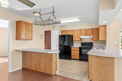 11934 S Cedar Ridge Rd, Sandy, UT 84094 - Photo 9