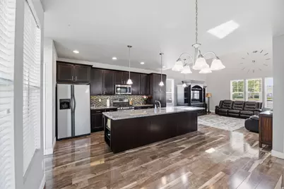 5038 W South Jordan Pkwy, South Jordan, UT 84009 - Photo 5